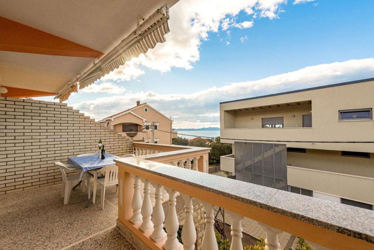 Family Friendly Seaside Apartments Kozino, Zadar - 5749 Petrčane Exterior foto